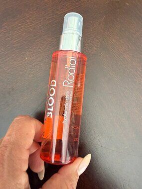 NEW Rodial Dragon’s Blood Hyaluronic Drink Hydrating Face Mist 100ml
